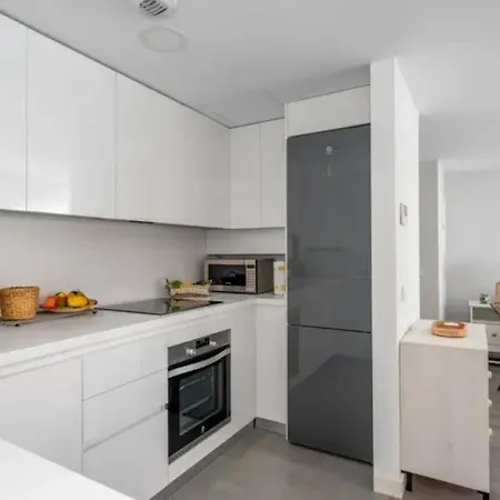 아파트 H2m Pacificio Seaview & Terrace & Common Pool