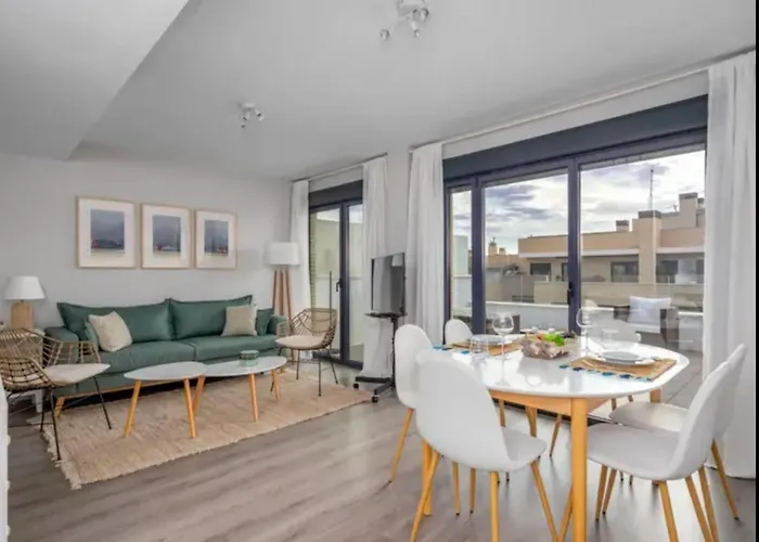 아파트 H2m Pacificio Seaview & Terrace & Common Pool *