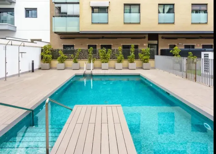 H2m Pacificio Seaview & Terrace & Common Pool 아파트 말라가