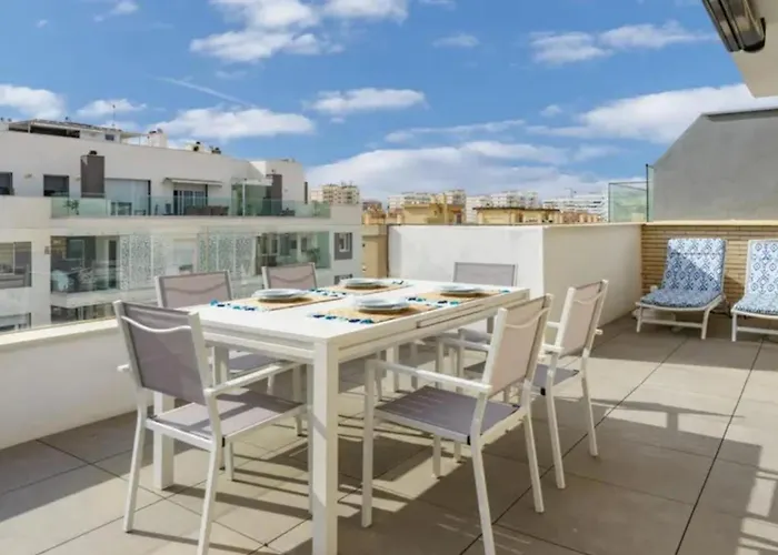 아파트 H2m Pacificio Seaview & Terrace & Common Pool *